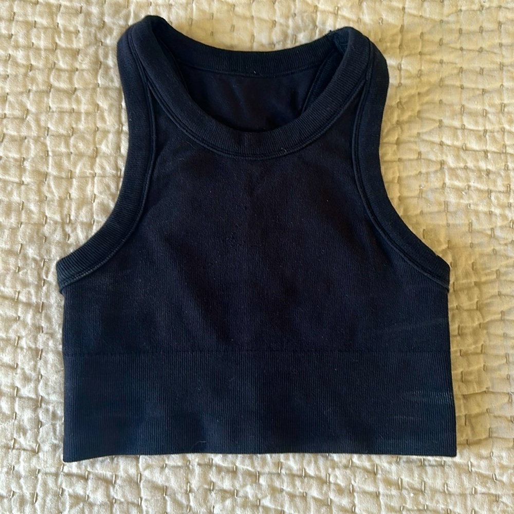 Alo crop top